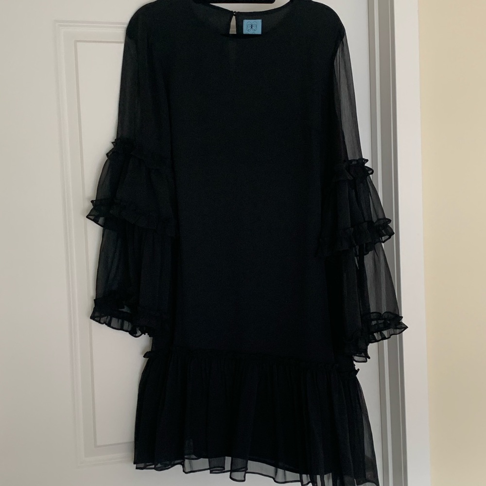 Cece black ruffle chiffon dress. Size L. Black